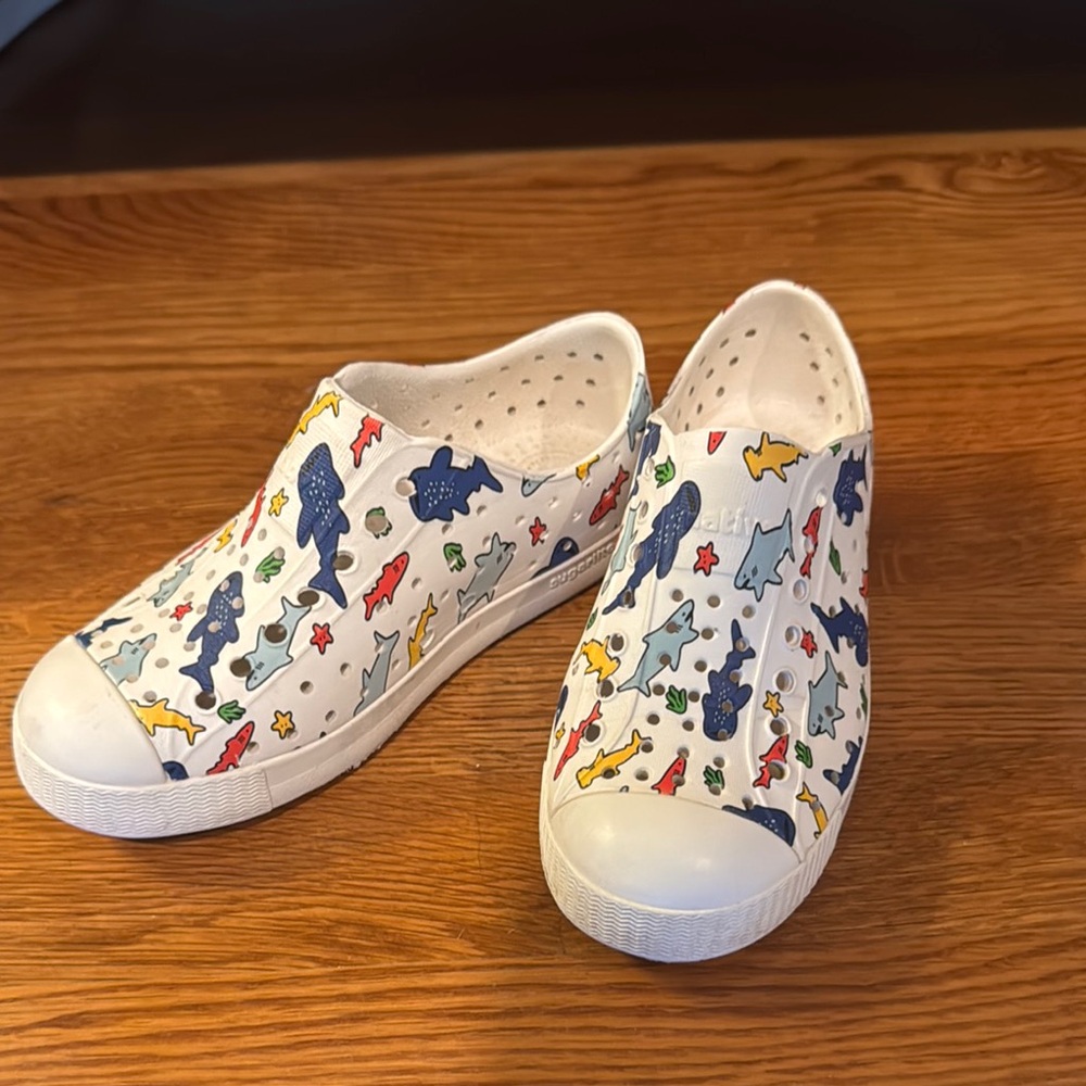 Native Shark Jefferson Slip Ons C13